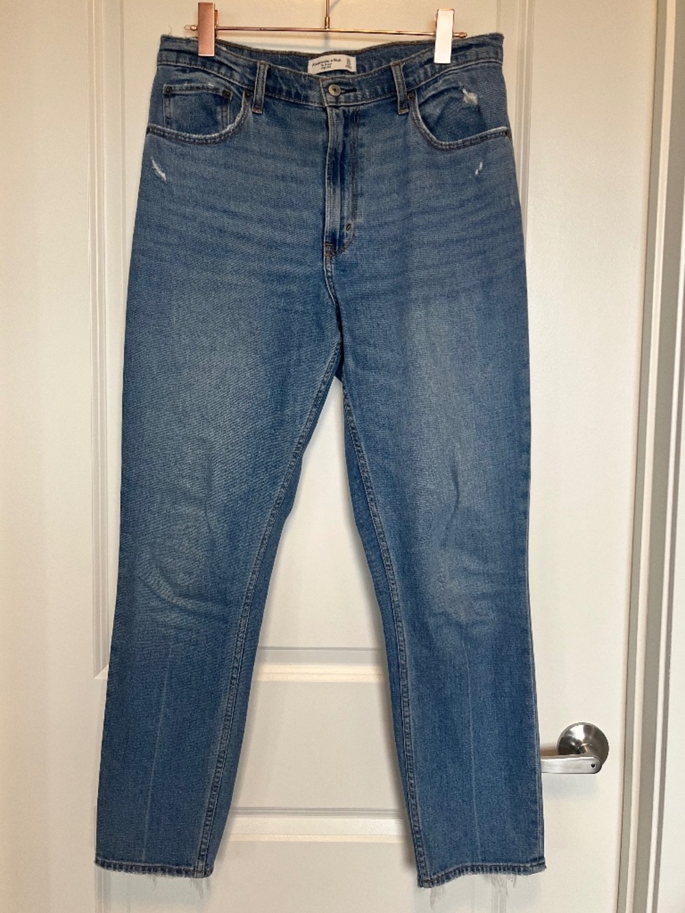Abercrombie & Fitch - 30L - The Skinny - High Rise Jean